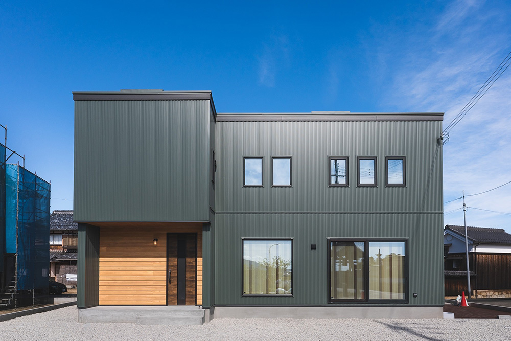 「いつかグッドホームで建てたい」奥様の夢を叶えたヴィンテージハウス